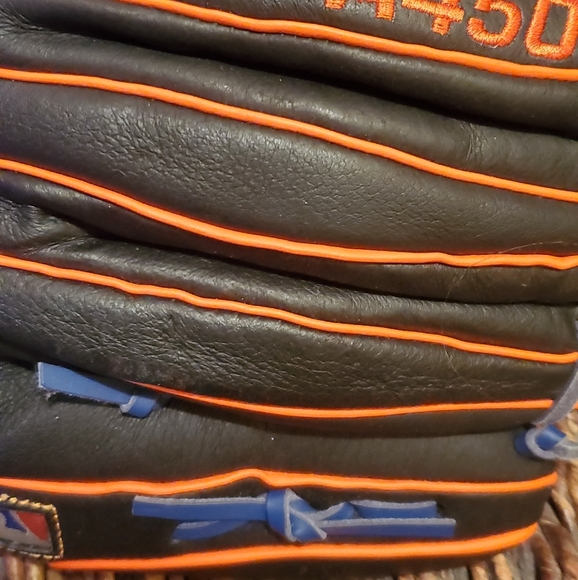 Wilson baseball glove A450 - Picture 2 of 7